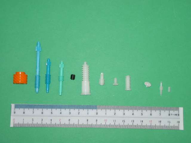 ﾌﾟﾗｽﾁｯｸ射出成型